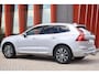 Volvo XC60 T6 Recharge AWD Inscription | Longe Range | Stoelverwarming | Trekhaak | Leder | Parkeercamera | Panoramadak | Pilot Assist | Keyless