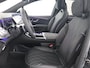 Mercedes-Benz EQS SUV 450 4MATIC AMG Line 108 kWh Mercedes-Benz EQS SUV 450 4MATIC AMG Line 108kWh | Schuif - Kanteldak | Burmester Surround Sound System | Airmatic Luchtvering | Achterasbesturing | Wegklapbare Trekhaak