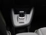 Renault Captur 1.8 E-Tech full hybrid 160 techno | Pack Winter | Camera | Adaptieve Cruise Control | PDC Rondom | 18" LMV | Android Automotive | LED Pure Vision | Keyless | Licht- & Regensensor | Privacy Glass | Draadloze Apple Carplay & Android Auto