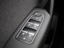 Renault Captur 1.8 E-Tech full hybrid 160 techno | Pack Winter | Camera | Adaptieve Cruise Control | PDC Rondom | 18" LMV | Android Automotive | LED Pure Vision | Keyless | Licht- & Regensensor | Privacy Glass | Draadloze Apple Carplay & Android Auto