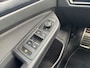 Volkswagen Golf 1.0 TSI Life Business | Digital dashboard | Cruise control | Climate control | Stoelverwarming | Carplay