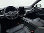 Volvo XC60 T6 350pk Ultra Black Edition / Luchtvering / Contourstoelen / Panorama dak / HUD / 360 graden camera /
