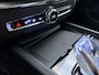 Volvo XC60 T6 350pk Ultra Black Edition / Luchtvering / Contourstoelen / Panorama dak / HUD / 360 graden camera /