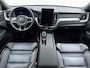 Volvo XC60 T6 350pk Ultra Black Edition / Luchtvering / Contourstoelen / Panorama dak / HUD / 360 graden camera /