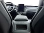 Volvo XC60 T6 350pk Ultra Black Edition / Luchtvering / Contourstoelen / Panorama dak / HUD / 360 graden camera /
