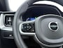Volvo XC60 T6 350pk Ultra Black Edition / Luchtvering / Contourstoelen / Panorama dak / HUD / 360 graden camera /