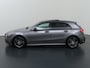 Mercedes-Benz A-klasse 180 Premium | AMG | Night | Panoramadak | Premium Sound | Multispaaks velgen | Stoelverwarming | Sfeerverlichting | Widescreen |