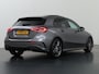 Mercedes-Benz A-klasse 180 Premium | AMG | Night | Panoramadak | Premium Sound | Multispaaks velgen | Stoelverwarming | Sfeerverlichting | Widescreen |
