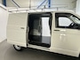Volkswagen Transporter 2.0 TDI 150pk L1H1 Comfortline Trekhaak Parkeersensoren Cruise Control Airco