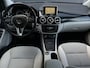 Mercedes-Benz B-klasse 180 AUTOMAAT Ambition XENON NAVI CRUISE ECC