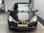 Renault Grand Scenic 2.0-16V Tech Line 7p. Vol Jaar APK