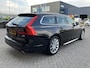 Volvo V90 2.0 D3 Momentum | LED | 18" | Org-NL | Dodehoekdetectie | Nette auto | Goed onderhouden |