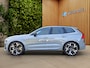 Volvo XC60 2.0 T6 Plug-in hybrid AWD Ultra Dark | Luchtvering | Trekhaak | Head-up | Pano | 360 Cam | Harman/Kardon