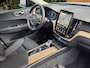 Volvo XC60 2.0 T6 Plug-in hybrid AWD Ultra Dark | Luchtvering | Trekhaak | Head-up | Pano | 360 Cam | Harman/Kardon