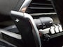 Peugeot 3008 GT 1.2-130pk AUTOMAAT/EAT8 Navigatie| Trekhaak | Apple Carplay & Android Auto | KEYLESS | Elektrische stoel&massage | Achteruitrijcamera | Dodehoek|BT