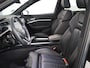Audi E-tron 55 quattro S edition 95 kWh 408 pk | SOH 95,17% | Navigatie | Panoramadak | Parkeersensoren | Rondomzicht camera | B&O Soundsystem | Head-up display | Lederen bekleding | S-Line |