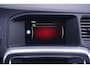 Volvo V60 2.4 D5 Twin Engine Lease Edition Momentum AWD Navigatie 17"-LMV trekhaak half lederen bekleding stuurbediening cruise-controle stoelverwarming PDC achter private glas