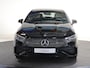 Mercedes-Benz A-klasse 180 Business Solution AMG | Panoramaschuifdak | Premium Plus | 19”AMG-velgen | Head-up display | Dodehoekassistent |