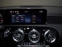 Mercedes-Benz A-klasse 180 Business Solution AMG | Panoramaschuifdak | Premium Plus | 19”AMG-velgen | Head-up display | Dodehoekassistent |