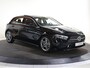 Mercedes-Benz A-klasse 180 Business Solution AMG | Panoramaschuifdak | Stoelverwarming | Achteruitrijcamera |  MULTIBEAM LED |