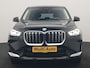 BMW iX1 xDrive30 67 kWh 313pk Dealer O.H. | Trekhaak Af Fabriek | Camera | Adaptief M Onderstel | Voorstoelen Verwarmd | Keyless | Sfeerverlichting | Apple Carplay | Adaptive LED | Cruise Control | Navigatie | DAB |