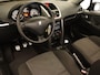 Peugeot 207 CC 1.6 VTi - ORIGNEEL NEDERLANDSE AUTO - GOED ONDERHOUDEN - AIRCO - CRUISE CONTROLE - RADIO MET BLUETOOTH TELEFOONVERBINDING