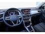 Volkswagen T-Roc 1.0 TSI 110pk Life | Navigatie | Adaptive Cruise | Achteruitrijcamera