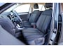 Volkswagen T-Roc 1.0 TSI 110pk Life | Navigatie | Adaptive Cruise | Achteruitrijcamera