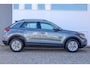 Volkswagen T-Roc 1.0 TSI 110pk Life | Navigatie | Adaptive Cruise | Achteruitrijcamera