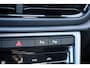 Volkswagen T-Roc 1.0 TSI 110pk Life | Navigatie | Adaptive Cruise | Achteruitrijcamera