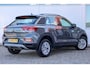 Volkswagen T-Roc 1.0 TSI 110pk Life | Navigatie | Adaptive Cruise | Achteruitrijcamera