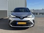 Toyota C-HR / C-HR+ 1.8 Hybrid Style Trekhaak, Navigatie, Dodehoekdetectie, Stoelverwarming, LMV, Parkeersensoren voor + achter, Smart Key, Nieuw geleverd en dealeronderhouden