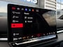 Volkswagen T-Roc R-Line First Edition | 'App-Connect' draadloze smartphone integratie | 30,5 cm display met 2D en 3D weergave | Automatische afstandsregeling (Adaptive Cruise Control)