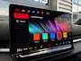 Volkswagen T-Roc R-Line First Edition | 'App-Connect' draadloze smartphone integratie | 30,5 cm display met 2D en 3D weergave | Automatische afstandsregeling (Adaptive Cruise Control)