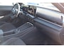 Volkswagen T-Roc R-Line First Edition | 'App-Connect' draadloze smartphone integratie | 30,5 cm display met 2D en 3D weergave | Automatische afstandsregeling (Adaptive Cruise Control)