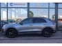 Volkswagen T-Roc R-Line First Edition | 'App-Connect' draadloze smartphone integratie | 30,5 cm display met 2D en 3D weergave | Automatische afstandsregeling (Adaptive Cruise Control)