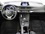 Lexus CT 200h Business Line | Alcantara | Camera | Bluetooth | Climate control | Full LED | Park assist | Navigatie | Cruise control |