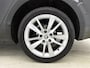 Skoda Octavia Combi 1.0 TSI Greentech Clever Edition | Automaat | Apple Carplay / Android Auto | Stoelverwarming | Climate Control | Navigatie | Parkeersensoren Achter | Cruise Control | Lichtmetalen Velgen |