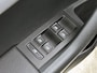 Skoda Octavia Combi 1.0 TSI Greentech Clever Edition | Automaat | Apple Carplay / Android Auto | Stoelverwarming | Climate Control | Navigatie | Parkeersensoren Achter | Cruise Control | Lichtmetalen Velgen |