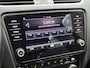 Skoda Octavia Combi 1.0 TSI Greentech Clever Edition | Automaat | Apple Carplay / Android Auto | Stoelverwarming | Climate Control | Navigatie | Parkeersensoren Achter | Cruise Control | Lichtmetalen Velgen |