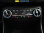 Ford Fiesta 1.0 EcoBoost Titanium | Automaat | Winterpack | Stoel/Stuur verwarming | LMV | Keyless | Parkeer sensoren | Cruise Control | Bluetooth | Navigatie | Climate control | Apple carplay | DAB