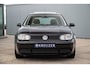 Volkswagen Golf 2.3 V5 Highline | 97.000KM | Schuifdak | Stoelverwarming | Navigatie | Perfecte Staat