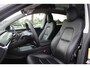 Tesla Model Y Long Range AWD 75 kWh / Autopilot / Panoramadak / Camera / 20'' / Keyless / Leder / Dodehoek / Navigatie / Stoelverwarming