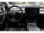 Tesla Model Y Long Range AWD 75 kWh / Autopilot / Panoramadak / Camera / 20'' / Keyless / Leder / Dodehoek / Navigatie / Stoelverwarming