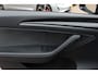 Tesla Model Y Long Range AWD 75 kWh / Autopilot / Panoramadak / Camera / 20'' / Keyless / Leder / Dodehoek / Navigatie / Stoelverwarming