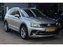 Volkswagen Tiguan 1.4 TSI Highline R-Line LED|Virt. Dash|Navi
