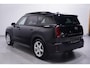 MINI Countryman E Classic L 66.5 kWh NAP 2e eigen. SOH 99% pakket L Panodak Harman-Kardon APPLE-Carplay keyless entry/go Navigatie DAB-ontvangst lederen-bekleding grootlicht-assist stoel/stuur verwarming 360-camera HUD electrische achterklepPDC v+a