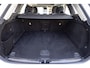 Volvo XC60 2.0 T6 Plug-in hybrid AWD Plus Dark | PHEV | Facelift | 360 Graden Camera | Head-up Display | Panoramadak | Trekhaak | Keyless Entry | Elektrische Achterklep | Stoelverwarming voor en achter | Navigatie Google Maps | Apple Carplay | Android Auto