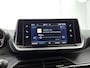 Peugeot 2008 1.2 PureTech Allure | Apple Car Play / Android Auto | Parkeer camera | Verwarmbare stoelen | Climate Control | Cruise Control
