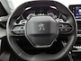 Peugeot 2008 1.2 PureTech Allure | Apple Car Play / Android Auto | Parkeer camera | Verwarmbare stoelen | Climate Control | Cruise Control